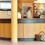 Ibis Koeln 2* 프레첸