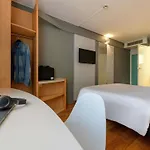 科隆西部弗勒亨宜必思酒店 2*