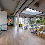 Ibis Koeln 2*
