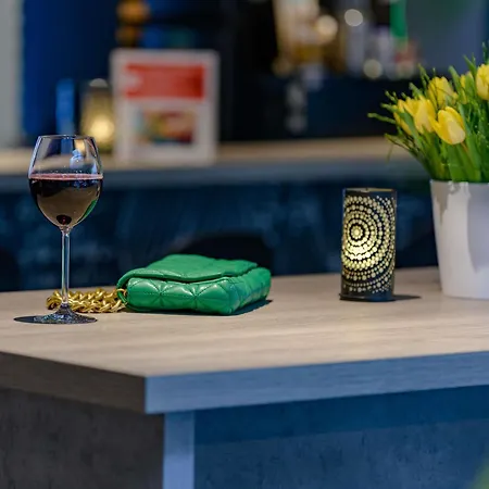 Ibis Koeln מלון 2*