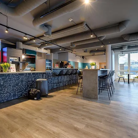 מלון Ibis Koeln פרכן