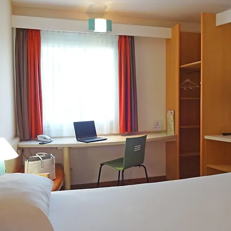 Ibis Köln 2* Frechen