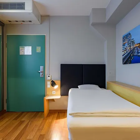 Hotel Ibis Koeln