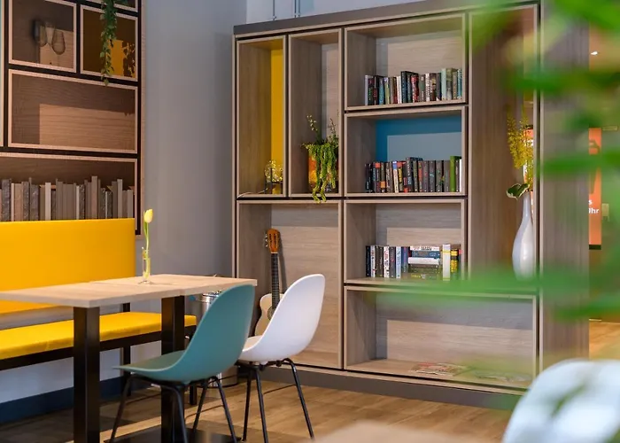 Ibis Koeln Hotel
