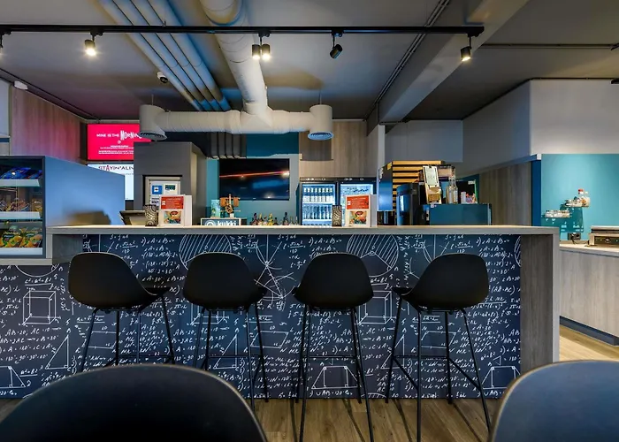 Hotel Ibis Koeln 2*